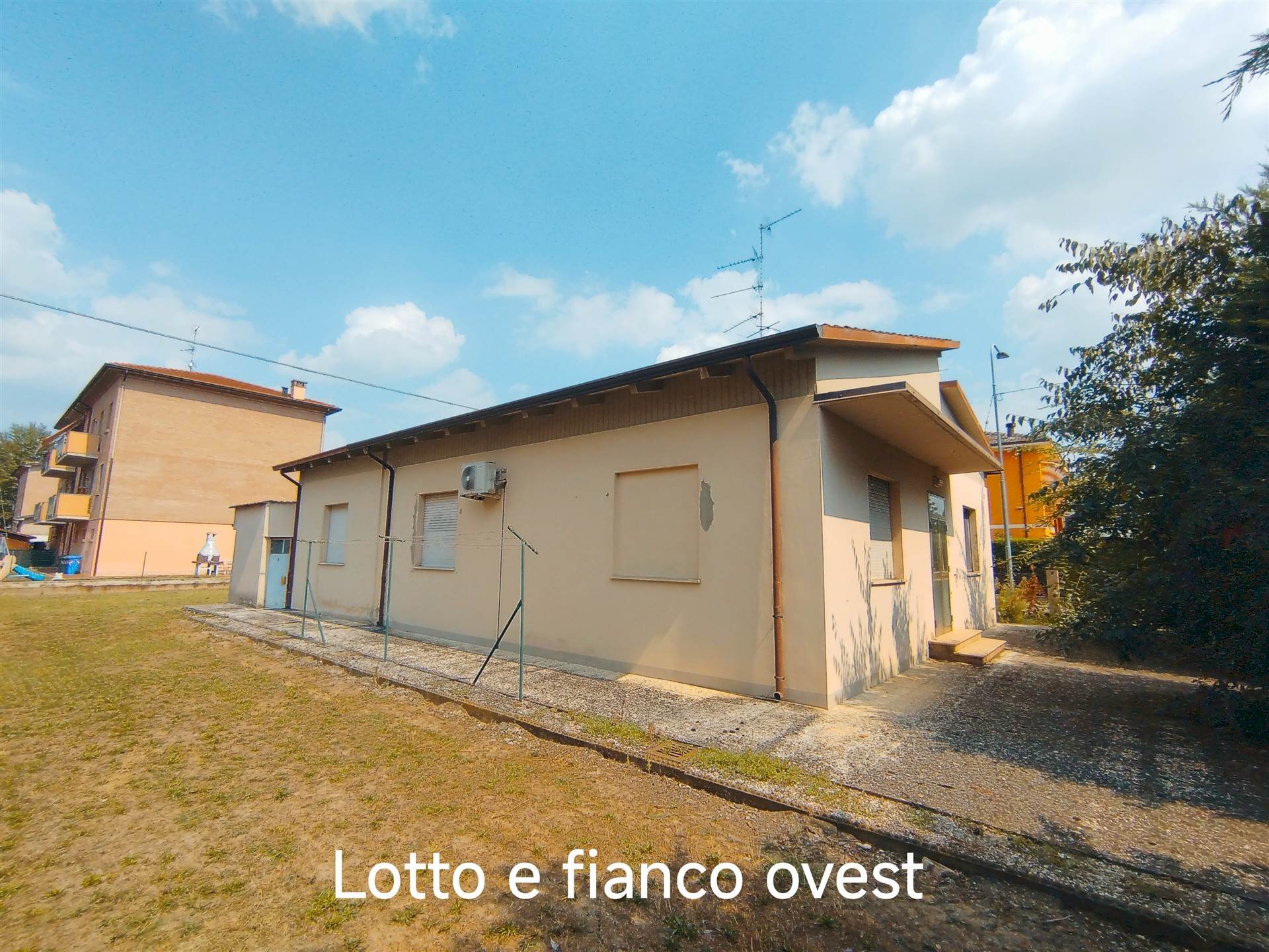 Casa indipendente Via Valli 87, Mirandola - foto 3