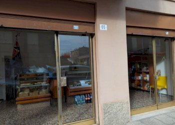 Shop Via Parini 63, Modena - photo 4