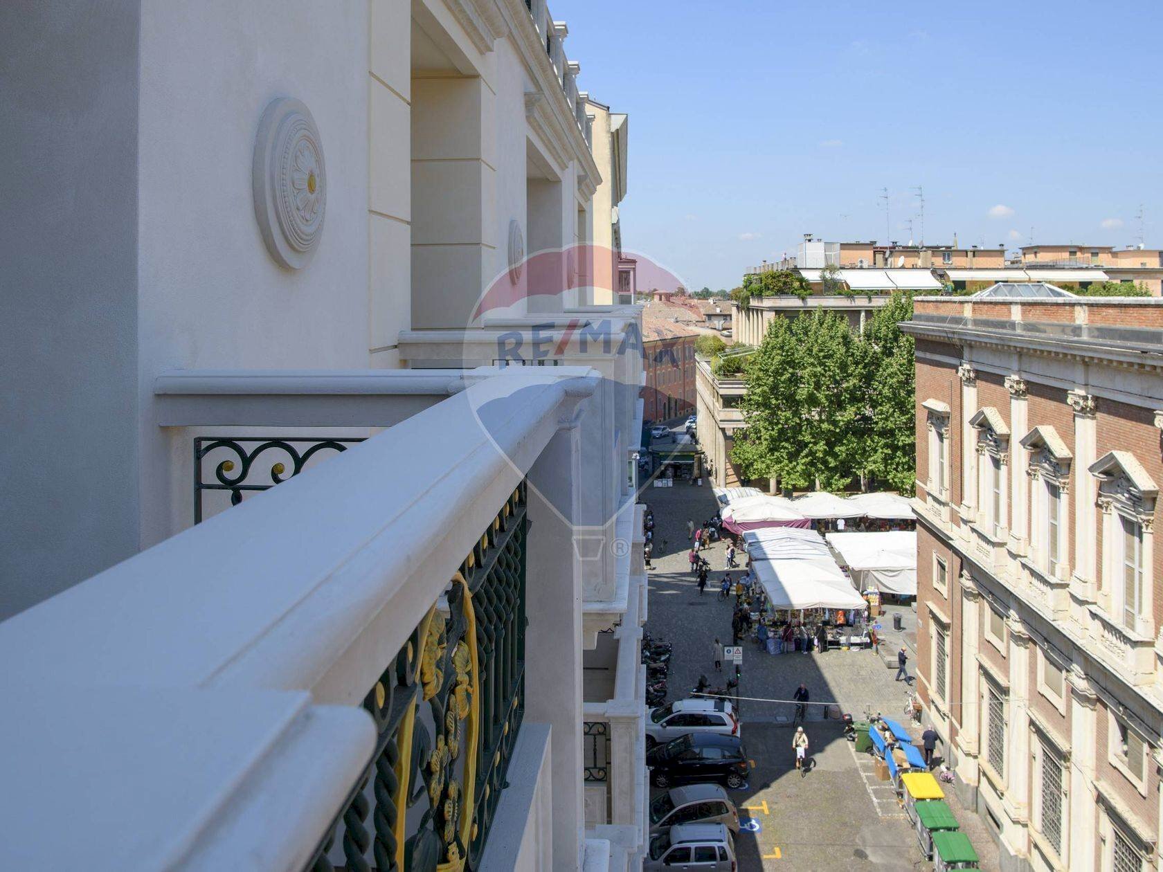 Apartment Reggio nell'Emilia - photo 1