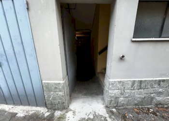 Magazzino Via Jacopo Barozzi 92, Modena - foto 1