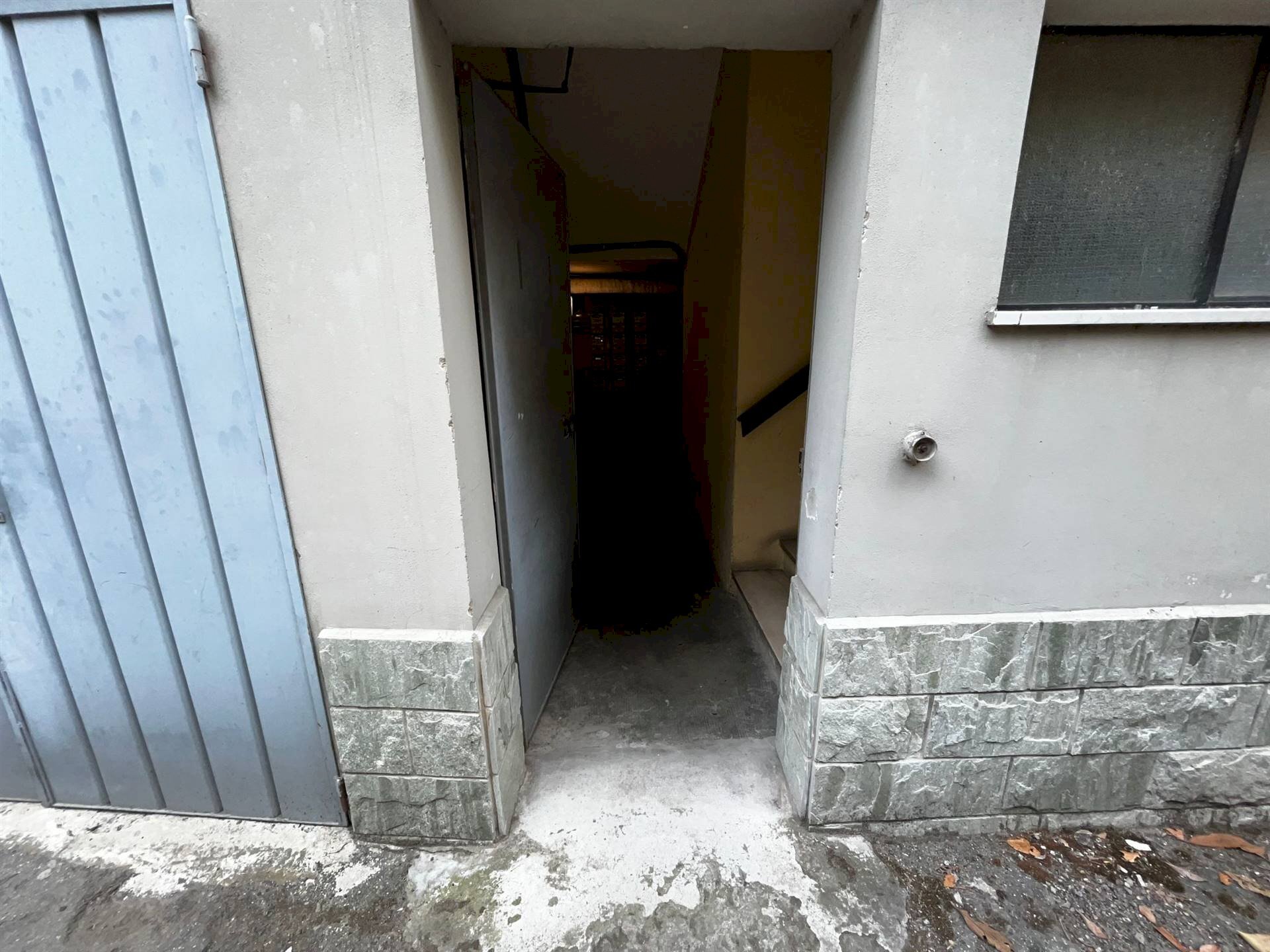 Warehouse Via Jacopo Barozzi 92, Modena - photo 1