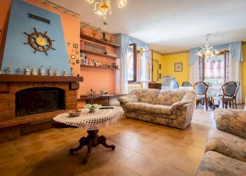 Independent house Via Mario Depetri 11, Campogalliano - photo 1