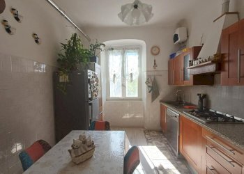 Three-room apartment Via XXV aprile, Mignanego - photo 1