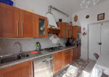 Three-room apartment Via XXV aprile, Mignanego - photo 4