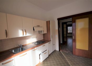 Foto 3 - Trilocale Via Cimitero
 
10, Cannobio - foto 3