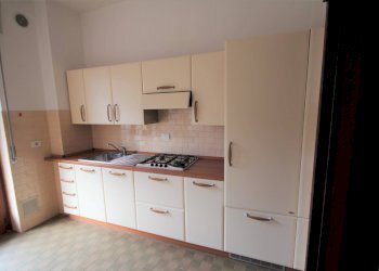 Foto 5 - Trilocale Via Cimitero
 
10, Cannobio - foto 5