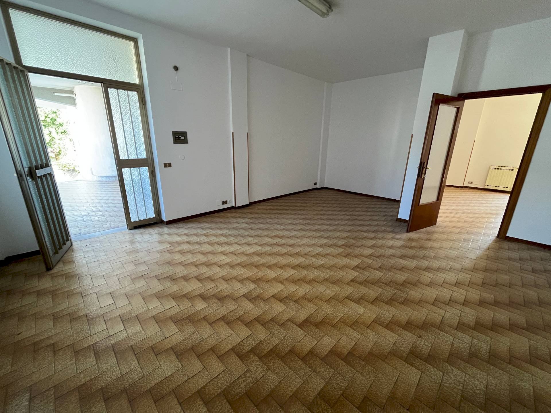 Foto 1 - Locale Commerciale CORSO EUROPA, Vasto - foto 1