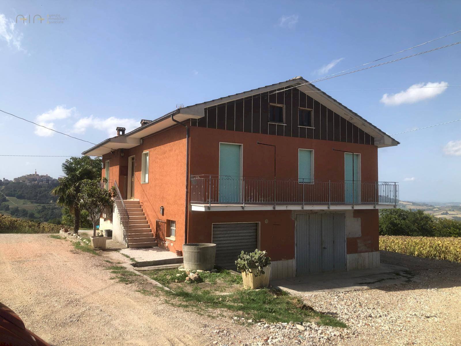 Foto 1 - Casa indipendente C.da San Taddeo
 
10, Force - foto 1