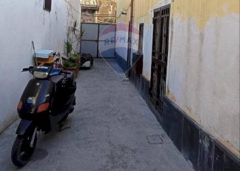 Terrazza - Casa semi indipendente Via Gaspare Pagani
 
19, Riposto - foto 3