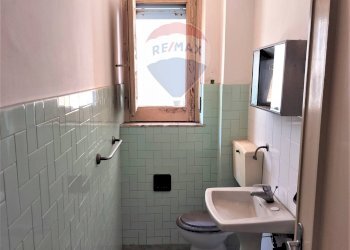 Bagno - Casa semi indipendente Via Francesco Guglielmino
 
47, Aci Catena - foto 7