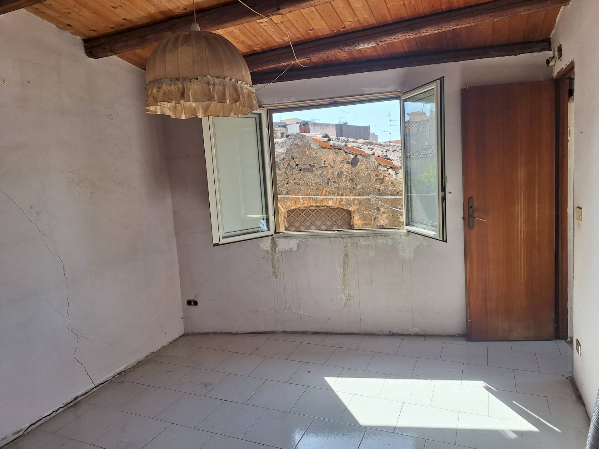 Stanza vuota - Independent house Via Chillei
 
10, Mascalucia - photo 2