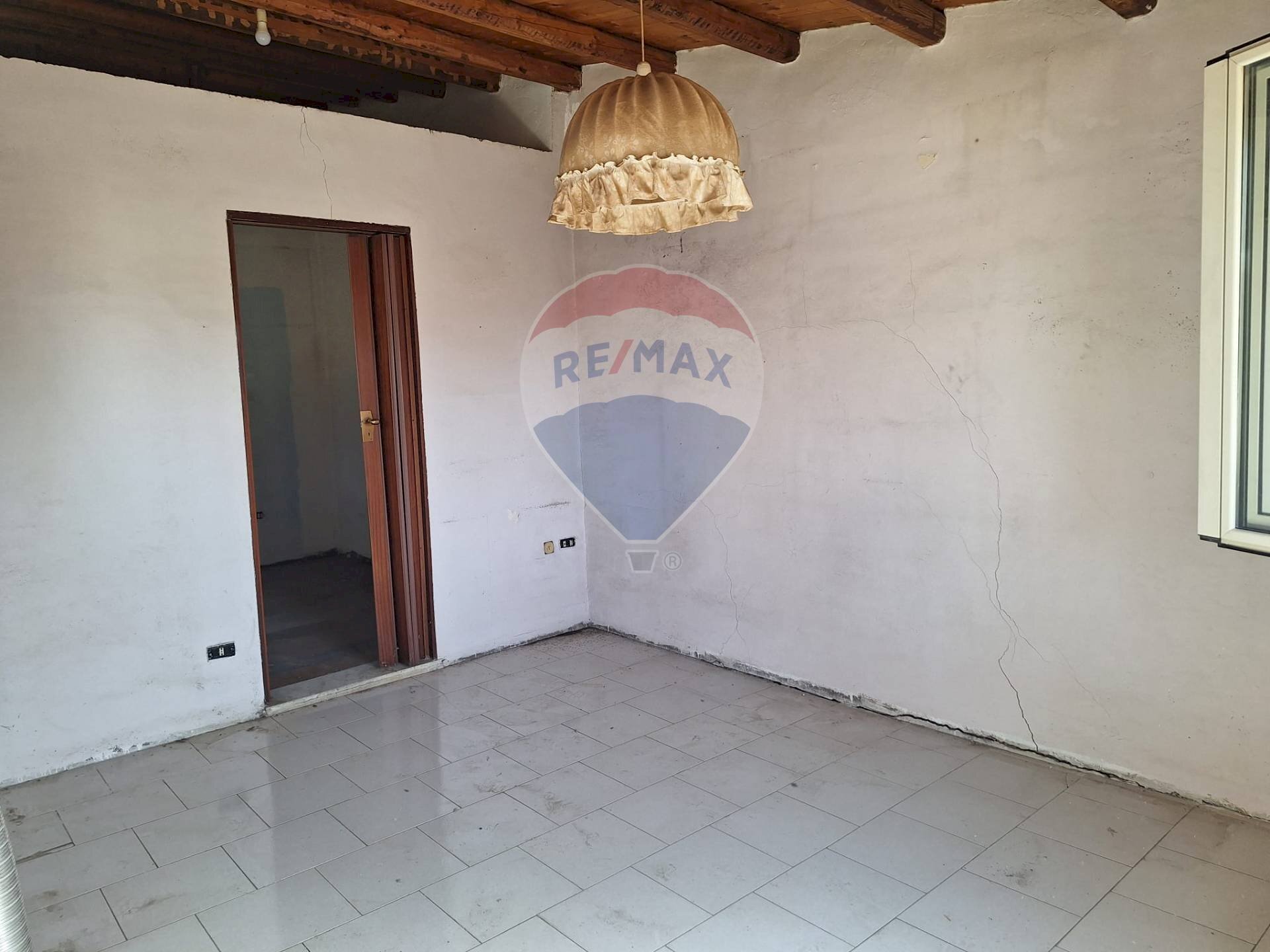 Stanza vuota - Independent house Via Chillei
 
10, Mascalucia - photo 3