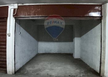 Parcheggio - Quadrilocale Via Catania
 
284, Adrano - foto 25