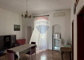Sala da pranzo - Appartamento Via Dante Alighieri
 
15, Mattinata - foto 8