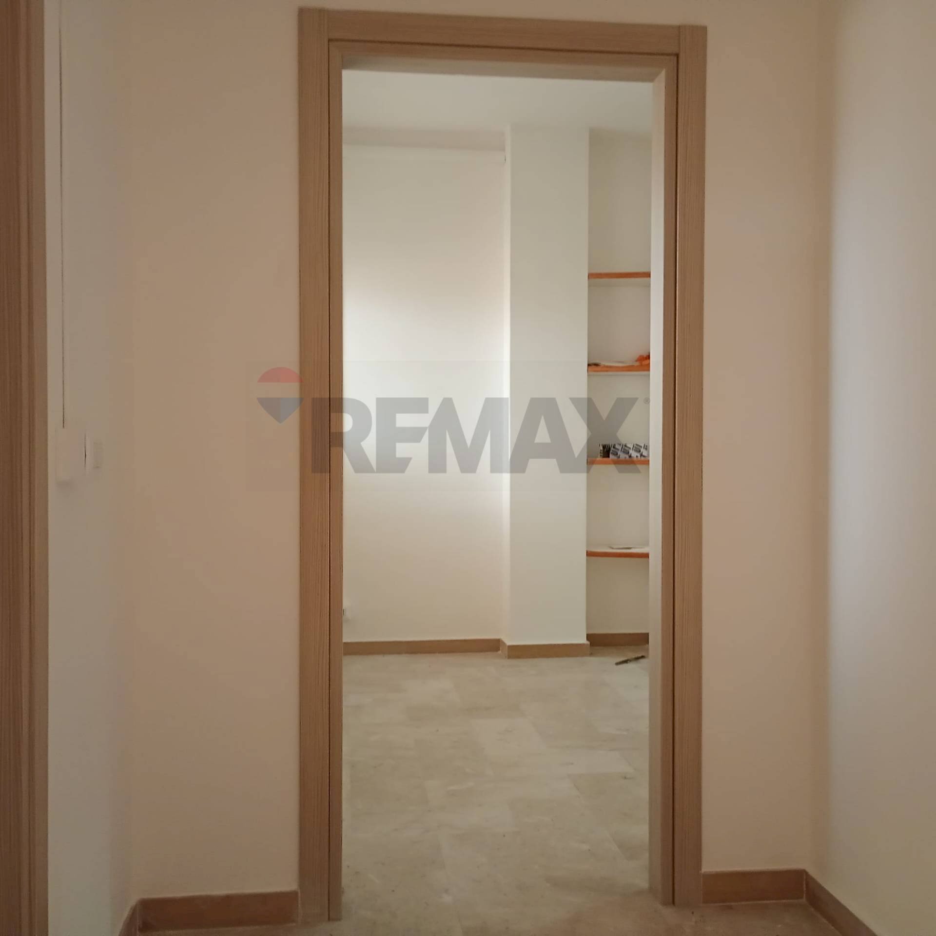 Hall / corridoio - Ufficio VIA C.LAVIANO
 
139, Caserta - foto 3