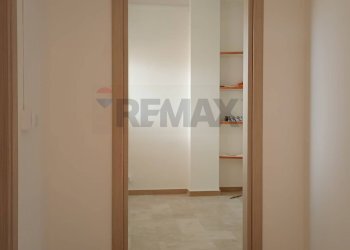 Hall / corridoio - Ufficio VIA C.LAVIANO
 
139, Caserta - foto 3