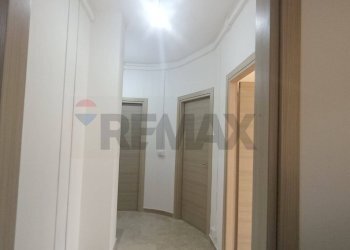 Hall / corridoio - Ufficio VIA C.LAVIANO
 
139, Caserta - foto 28