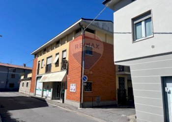 Edificio all\'aperto - Attività Commerciale Castelli Calepio - foto 5