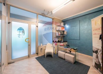 Camera / camera da letto - Negozio Osio Sotto - foto 1