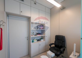 Camera / camera da letto - Negozio Osio Sotto - foto 14