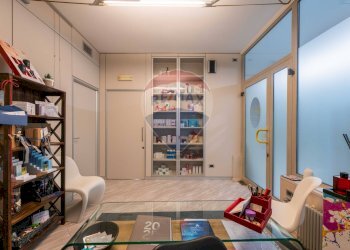 Dispensa di stoccaggio - Negozio Osio Sotto - foto 21