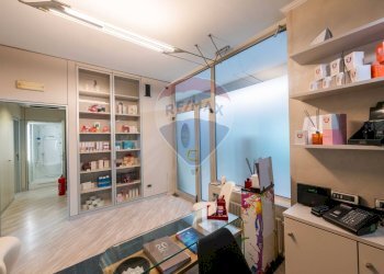 Camera / camera da letto - Negozio Osio Sotto - foto 25