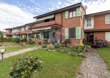 Casa all\'aperto - Villa a Schiera Via Venticinque Aprile
 
47, Carpaneto Piacentino - foto 2