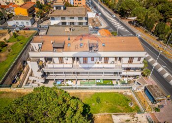 Edificio all\'aperto - Trilocale Via Domenico Millelire
 
11, Sassari - foto 7