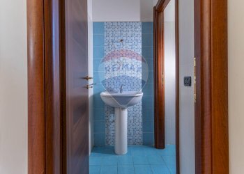 Bagno - Trilocale Via Domenico Millelire
 
11, Sassari - foto 13