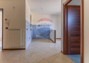 Hall / corridoio - Trilocale Via Domenico Millelire
 
11, Sassari - foto 16