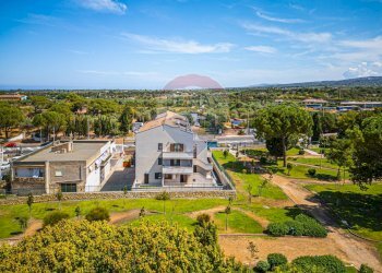 Casa all\'aperto - Trilocale Via Domenico Millelire
 
11, Sassari - foto 25
