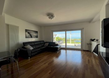 Foto 2 - Villa VIA CHIAPPINELLO
 
54, Montesilvano - foto 2