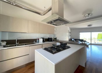 Foto 16 - Villa VIA CHIAPPINELLO
 
54, Montesilvano - foto 16