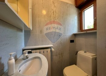 Bagno - Villa Via Valloni
 
15, Colli a Volturno - foto 8