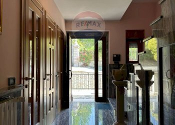 Ricezione / Lobby - Villa Via Valloni
 
15, Colli a Volturno - foto 11