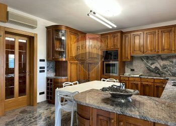 Cucina - Villa Via Valloni
 
15, Colli a Volturno - foto 37
