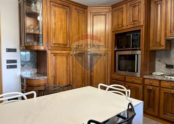 Sala da pranzo - Villa Via Valloni
 
15, Colli a Volturno - foto 43