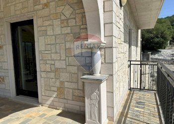 Balcone - Villa Via Valloni
 
15, Colli a Volturno - foto 62