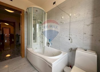 Bagno - Villa Via Valloni
 
15, Colli a Volturno - foto 94