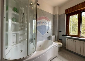 Bagno - Villa Via Valloni
 
15, Colli a Volturno - foto 96