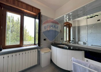 Bagno - Villa Via Valloni
 
15, Colli a Volturno - foto 97