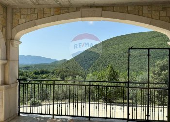 Terrazza - Villa Via Valloni
 
15, Colli a Volturno - foto 100