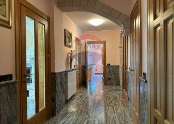 Hall / corridoio - Villa Via Valloni
 
15, Colli a Volturno - foto 105