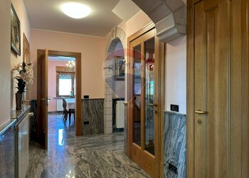 Hall / corridoio - Villa Via Valloni
 
15, Colli a Volturno - foto 106