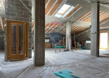 Parcheggio - Villa Via Valloni
 
15, Colli a Volturno - foto 128