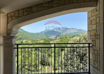 Balcone - Villa Via Valloni
 
15, Colli a Volturno - foto 131