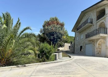 Casa all\'aperto - Villa Via Valloni
 
15, Colli a Volturno - foto 158