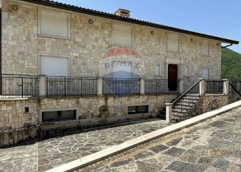 Casa all\'aperto - Villa Via Valloni
 
15, Colli a Volturno - foto 170