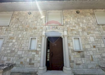 Edificio all\'aperto - Villa Via Valloni
 
15, Colli a Volturno - foto 177