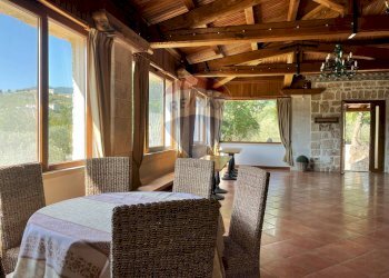 Sala da pranzo - Rustic Rocchetta a Volturno - photo 4